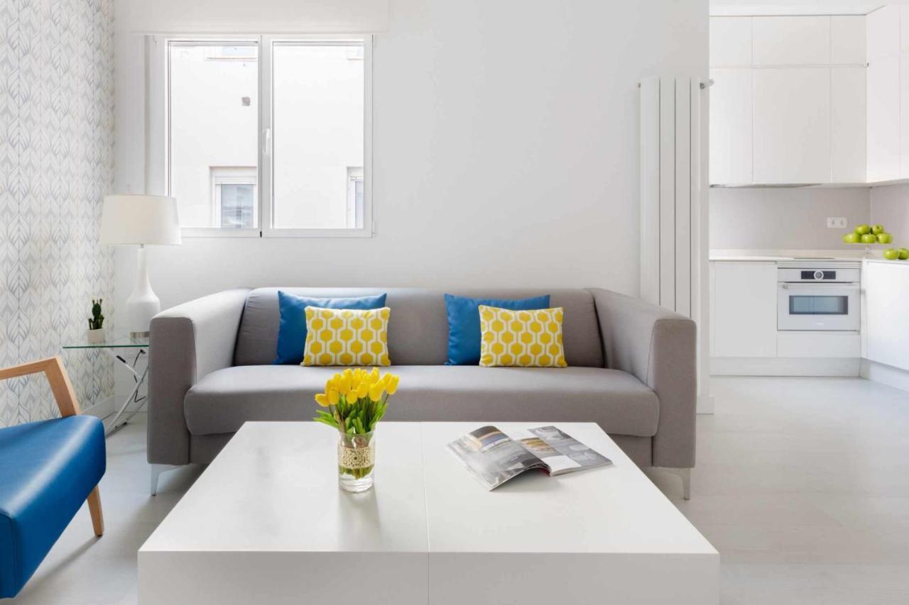 El Viso Smart III Apartment Madrid Bagian luar foto