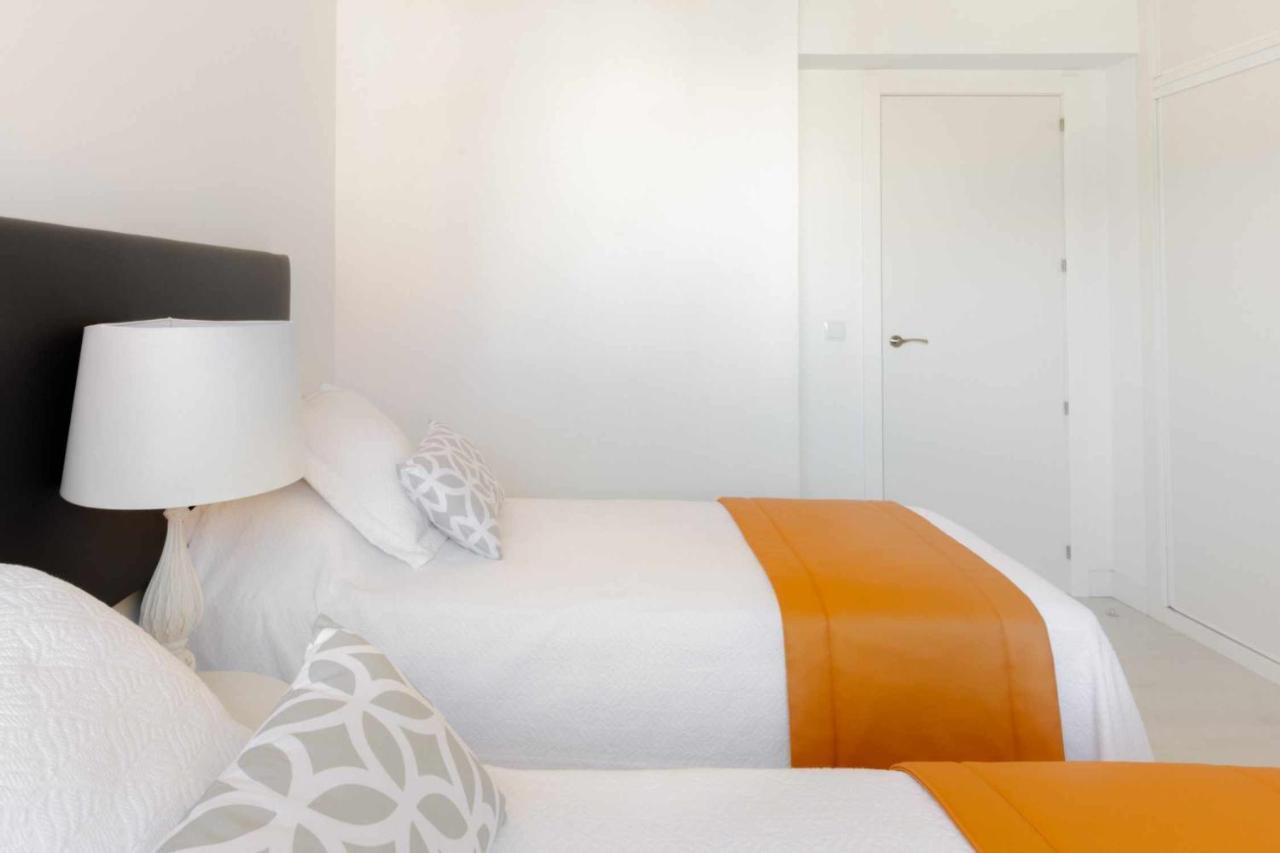 El Viso Smart III Apartment Madrid Bagian luar foto