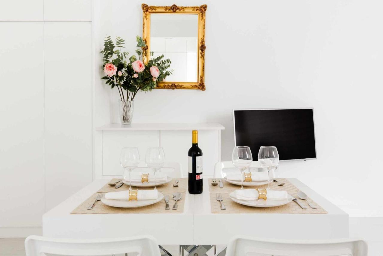 El Viso Smart III Apartment Madrid Bagian luar foto